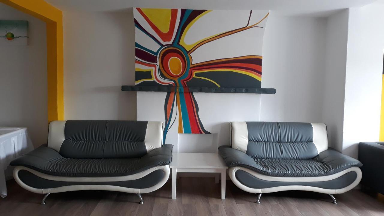 Blue Room Hostel Newquay 新码头 外观 照片