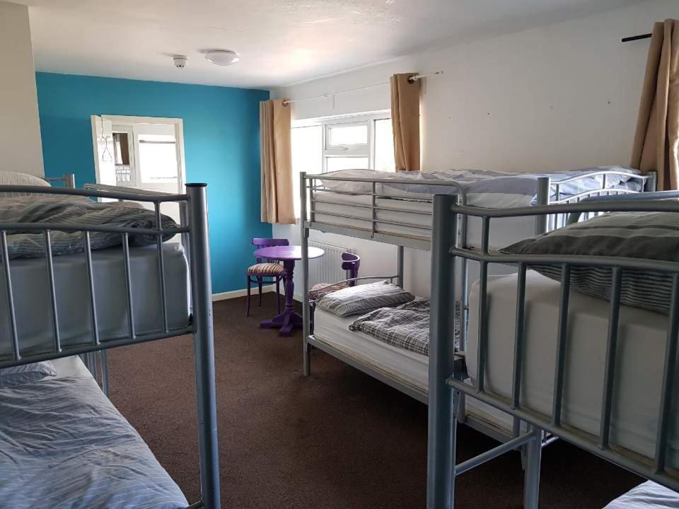 Blue Room Hostel Newquay 新码头 外观 照片