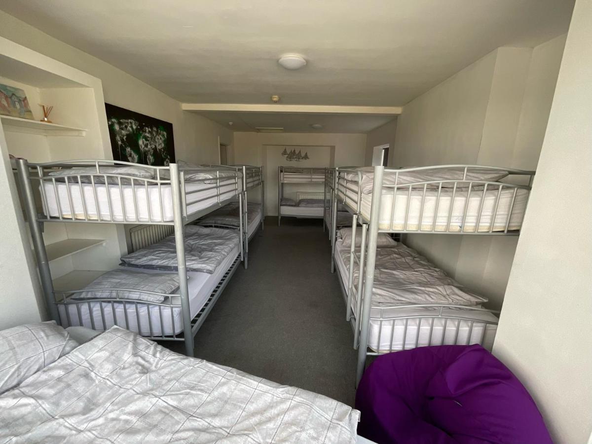 Blue Room Hostel Newquay 新码头 外观 照片