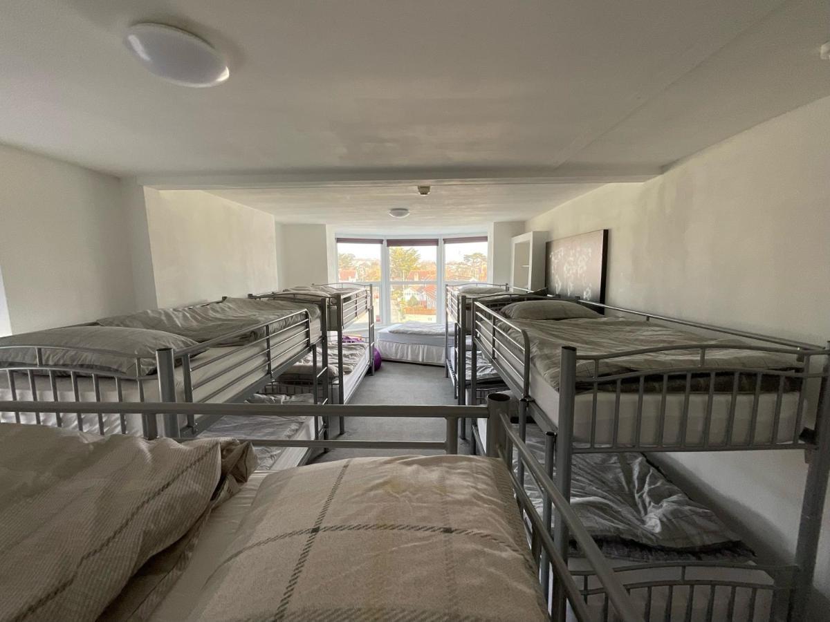 Blue Room Hostel Newquay 新码头 外观 照片