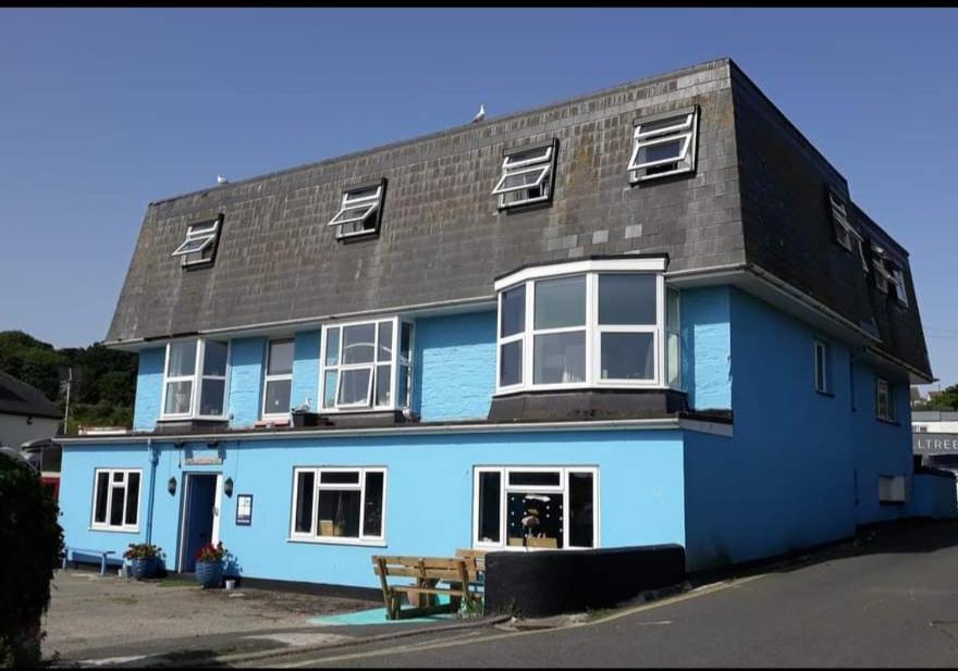 Blue Room Hostel Newquay 新码头 外观 照片