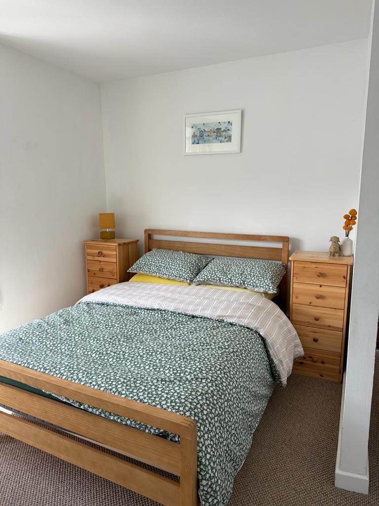 Blue Room Hostel Newquay 新码头 外观 照片