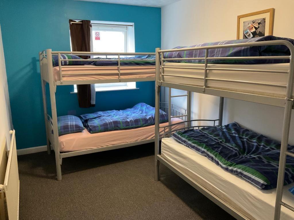 Blue Room Hostel Newquay 新码头 外观 照片